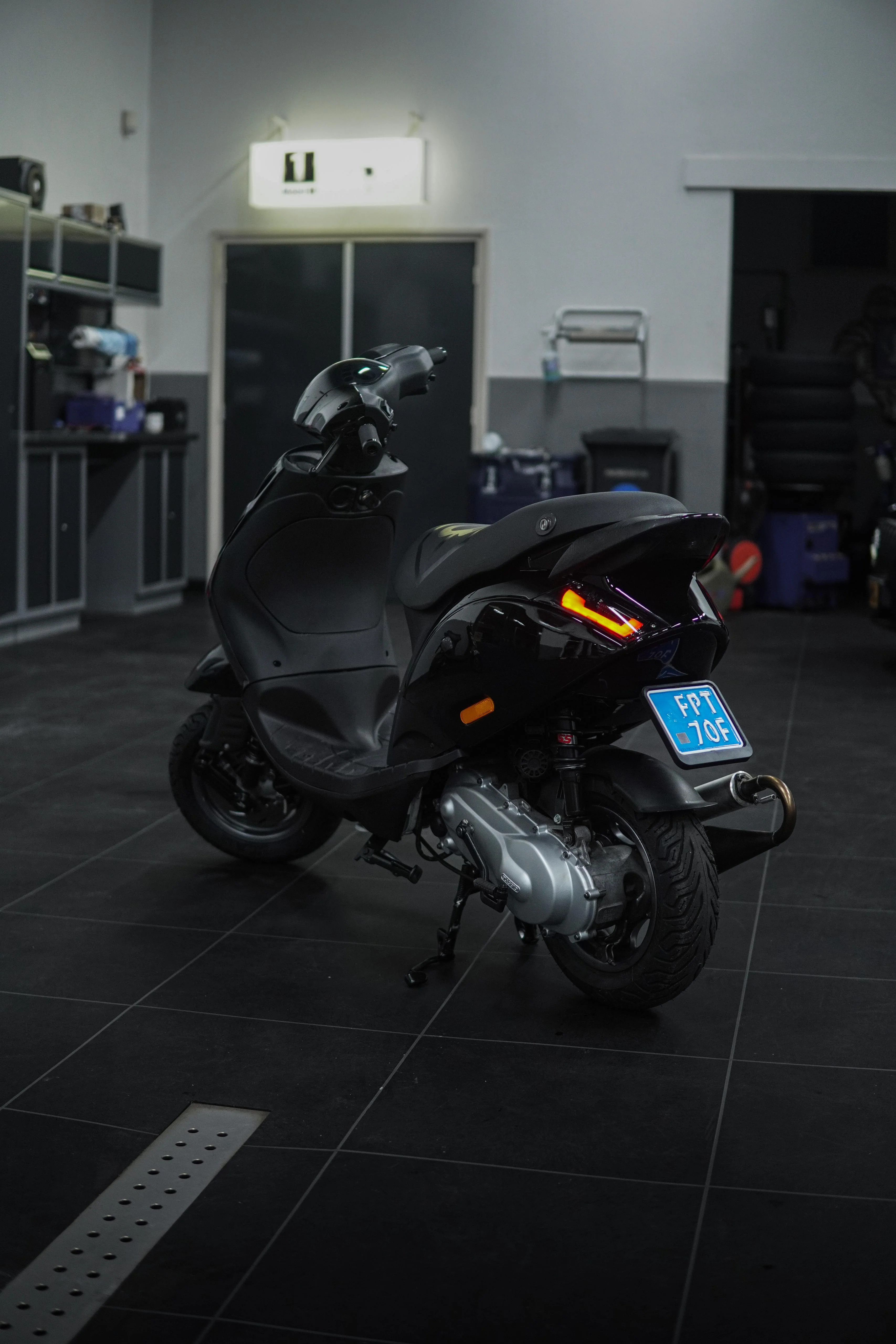 Kappenset Piaggio Zip SP Glans Zwart - Image 4